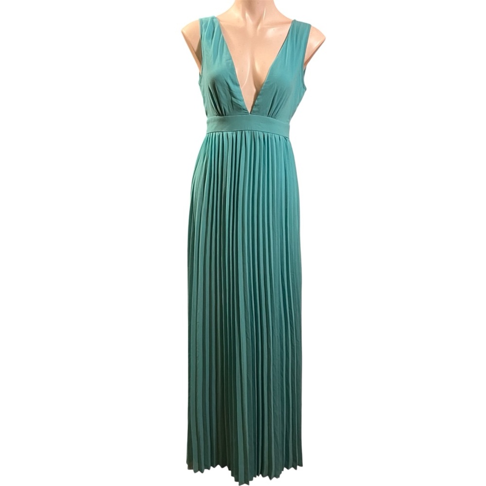 Lulu's Ciao Bella Aqua Pleated Maxi Dress
